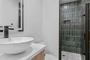 4805 Paula Units A St, Houston, TX 77033 - Photo 31