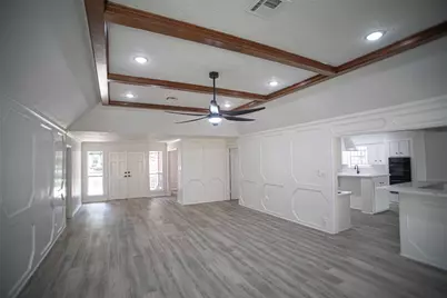 10710 Sandy Shoals Drive, Houston, TX 77071 - Photo 5