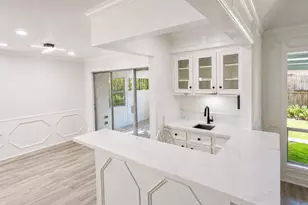 10710 Sandy Shoals Dr, Houston, TX 77071 - Photo 9