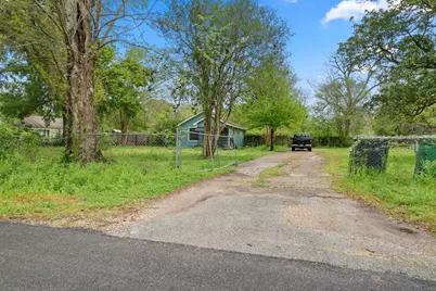 6302 Tuskegee Street, Houston, TX 77091 - Photo 23