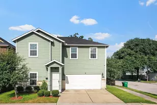 1524 Evelyn St, Houston, TX 77009 - Photo 1