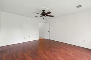 13206 Chriswood Dr, Cypress, TX 77429 - Photo 11