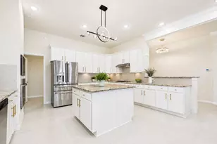 2101 Kimberly Wy, Dickinson, TX 77539 - Photo 15
