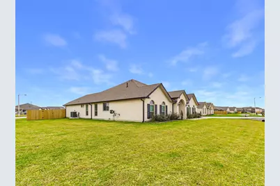 2101 Kimberly Way, Dickinson, TX 77539 - Photo 5