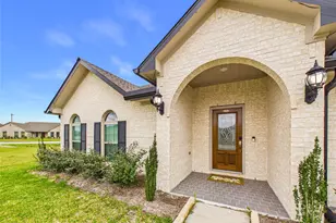 2101 Kimberly Wy, Dickinson, TX 77539 - Photo 3