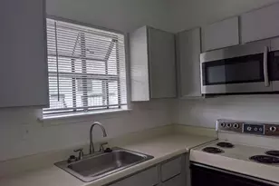 7901 Cambridge St, Houston, TX 77054 - Photo 11