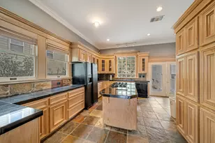 2009 Arlington St, Houston, TX 77008 - Photo 19