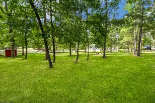 8912 Forest Lake Dr, Montgomery, TX 77316 - Photo 49