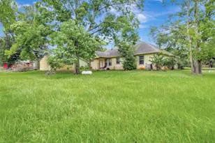 306 Heath Ave, Madisonville, TX 77864 - Photo 31