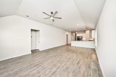 4326 Wyanngate Drive, Spring, TX 77373 - Photo 9