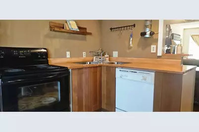 2727 Briarhurst Drive #25, Houston, TX 77057 - Photo 13