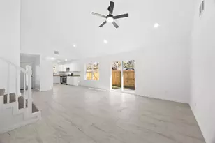 22101 Diane Dr, Spring, TX 77373 - Photo 9