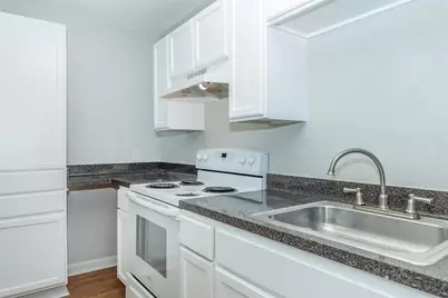 3001 Hillcroft Street #G1008, Houston, TX 77057 - Photo 35