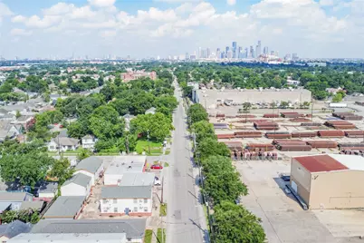 5320 Polk St Street #17, Houston, TX 77023 - Photo 15