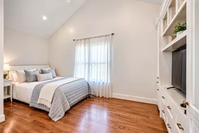 218 E 27th Street #A, Houston, TX 77008 - Photo 9