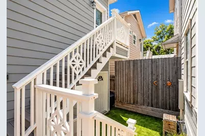 218 E 27th Street #A, Houston, TX 77008 - Photo 5