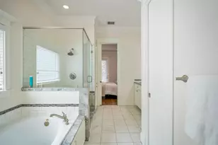 218 E 27th St, Houston, TX 77008 - Photo 33