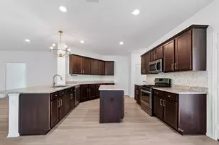 19168 Pinewood Grove Trl, New Caney, TX 77357 - Photo 7