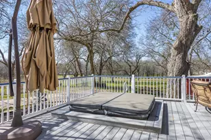 542 S Main St, La Grange, TX 78945 - Photo 25