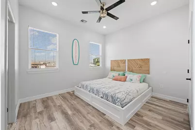 1003 Seashell Drive, Surfside Beach, TX 77541 - Photo 17