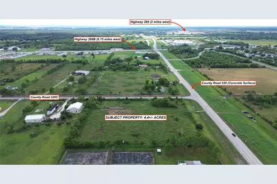 1326 County Road 220, Angleton, TX 77515 - Photo 3