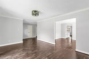 211 W North Hill Dr, Spring, TX 77388 - Photo 7