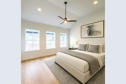 8728 Park Kolbe Lane, Houston, TX 77080 - Photo 9