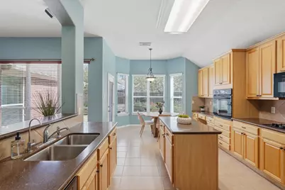 12007 Mariposa Canyon Drive, Tomball, TX 77377 - Photo 15