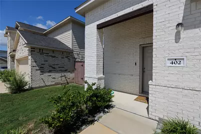 402 Flycatcher Court, Clute, TX 77531 - Photo 5