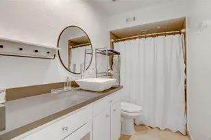 355 N Post Oak Ln, Houston, TX 77024 - Photo 15