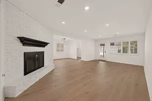 5946 Valkeith Dr, Houston, TX 77096 - Photo 13