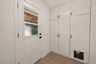 5946 Valkeith Dr, Houston, TX 77096 - Photo 23