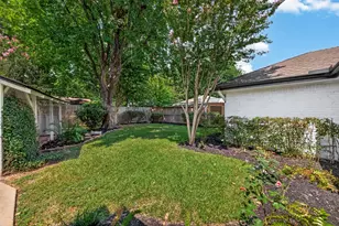 5946 Valkeith Dr, Houston, TX 77096 - Photo 45