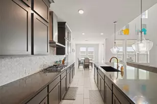 5918 Lake Bridge Ln, Manvel, TX 77578 - Photo 11