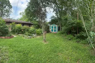7007 Edgemoor Dr, Houston, TX 77074 - Photo 23