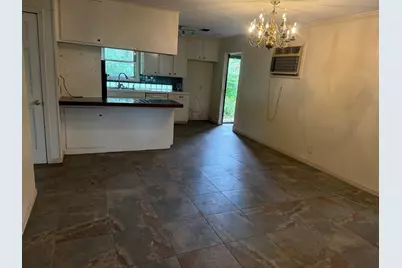 7007 Edgemoor Drive, Houston, TX 77074 - Photo 9