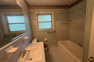 7007 Edgemoor Dr, Houston, TX 77074 - Photo 7