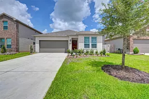 8022 Pinebrook Arbor Ct, Richmond, TX 77407 - Photo 3