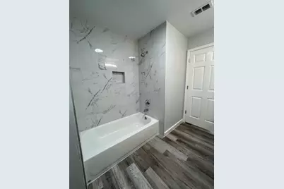 710 Avenue J Place, Conroe, TX 77301 - Photo 17