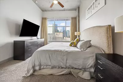 1901 Post Oak Boulevard #803, Houston, TX 77056 - Photo 9