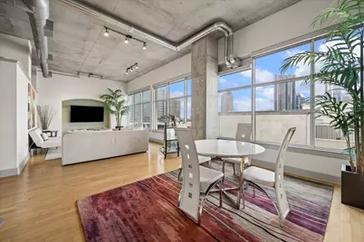 1901 Post Oak Boulevard #803, Houston, TX 77056 - Photo 3