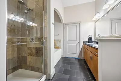 1901 Post Oak Boulevard #803, Houston, TX 77056 - Photo 11