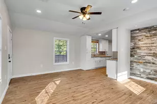 3309 Sumpter St, Houston, TX 77026 - Photo 9
