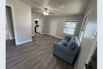 6716 Saint Augustine, Houston, TX 77021 - Photo 5