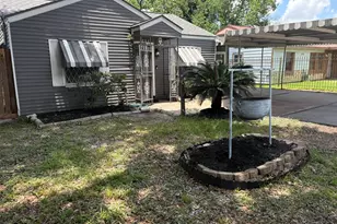 6716 Saint Augustine, Houston, TX 77021 - Photo 1
