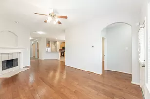 25811 Sundrop Meadows Ln, Katy, TX 77494 - Photo 11