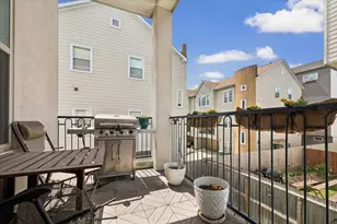 2703 Arabelle Grove, Houston, TX 77007 - Photo 5