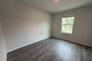 501 Hines St, Willis, TX 77378 - Photo 9