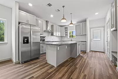 5016 Ricky Street, Houston, TX 77033 - Photo 13
