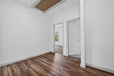 5016 Ricky Street, Houston, TX 77033 - Photo 23